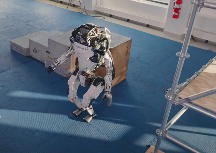 Robotic Advancements: Atlas Robot Now Equipped with Hands to Manipulate Objects