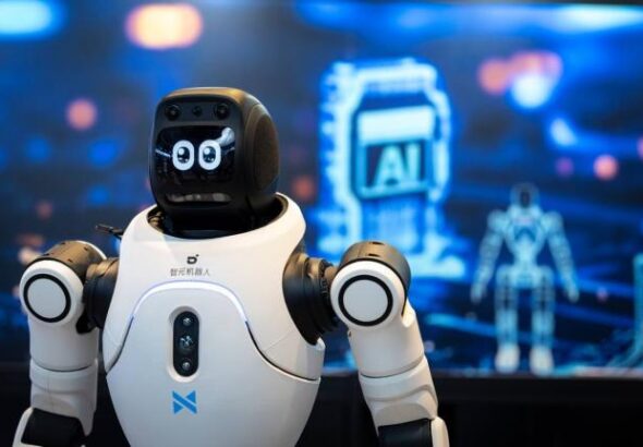 Humanoid Robots Demonstrate Language and Boxing Skills in Hong Kong