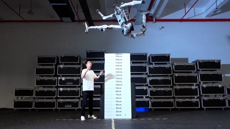 Unveiling the Groundbreaking “Superman” Humanoid Robot and its Exceptional Capabilities
