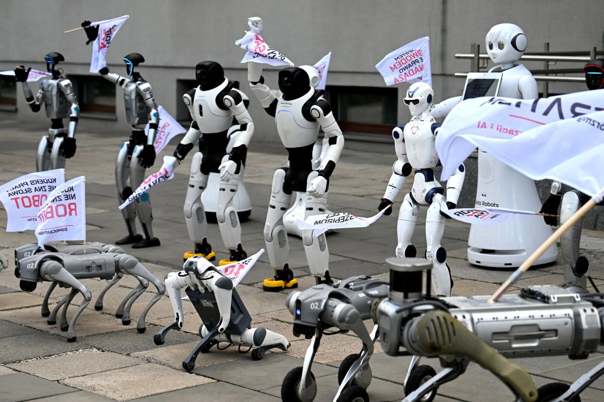 Robots Rally Against AI Development in Poland